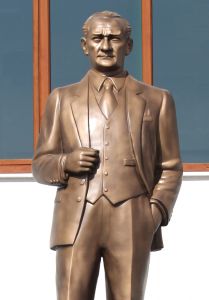 282 cm Sivil Atatürk Heykeli ( Ürün Kodu 10282)