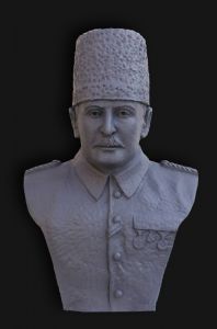 Halit Paşa büstü